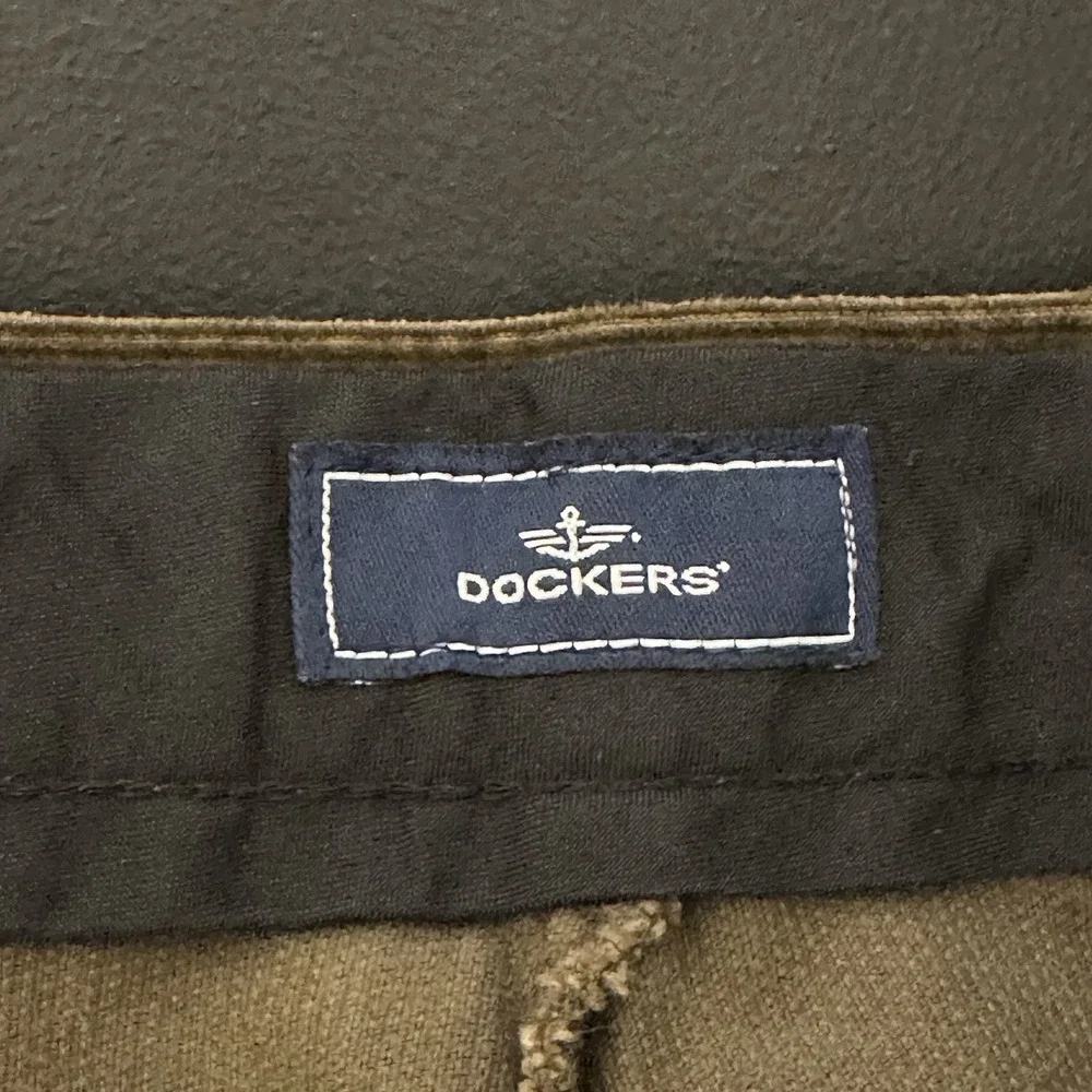 Y2K Dockers Corduroy Pants Mens 36x29 Brown Relaxed Fit Pleated Wide Wale Cuffed